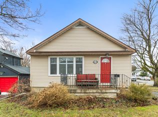 107 Maple St W, Whitby, ON L1N2Z8