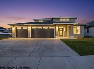 8809 Silver Mound Dr, Pasco, WA 99301