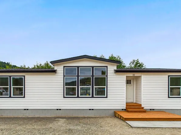 98 Painter St, Rio Dell, CA 95562