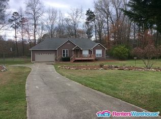 2010 Tomahawk Ln, Cumming, GA 30028