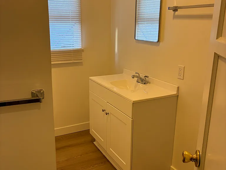 1604 S 4th St #4 — Photo 13