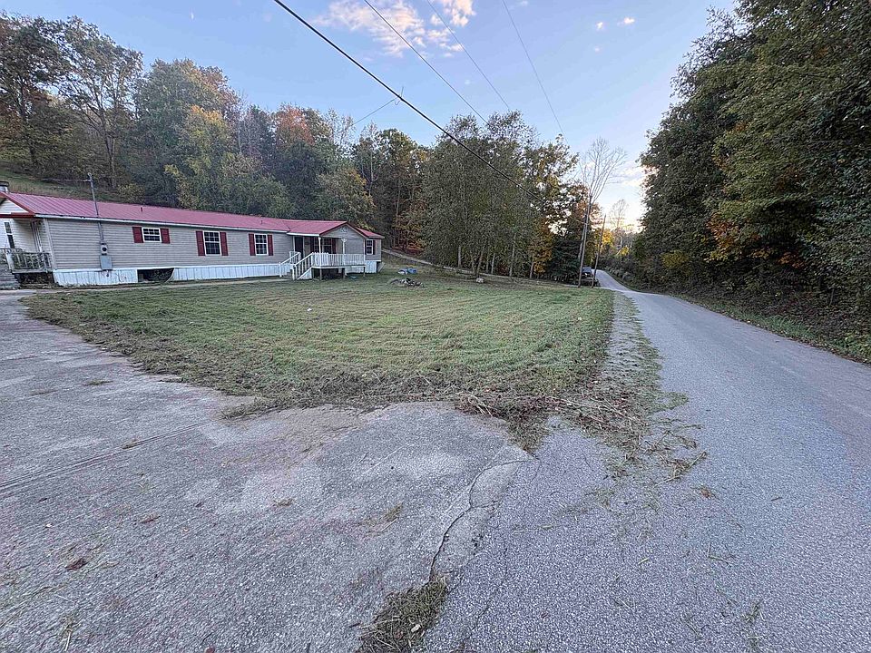 1st image of 998 Meetinghouse Branch Rd
