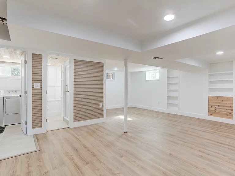 6019 Amherst Ave — Photo 36