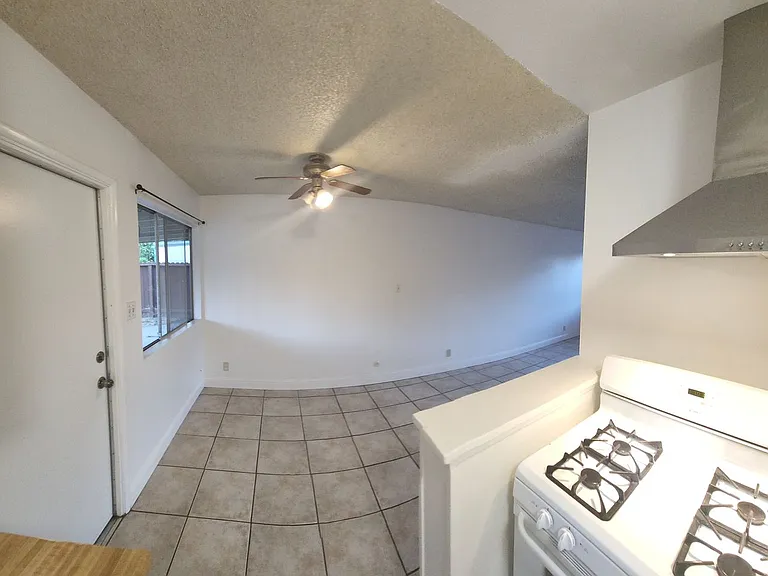 1321 Madonna Rd — Photo 8