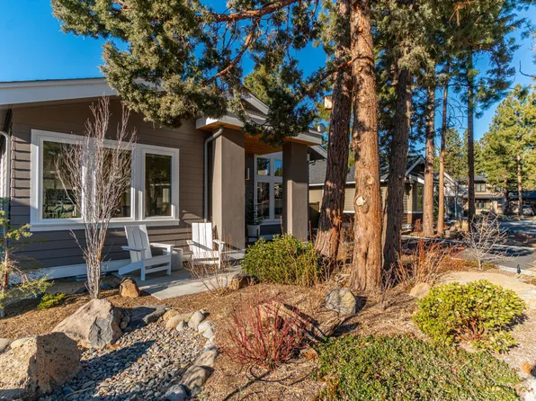 62719 Mehama Dr, Bend, OR 97703