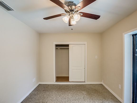 4th image of 9410 N Valle Dr