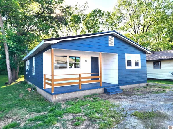 98 Front St, Bardwell, KY 42023