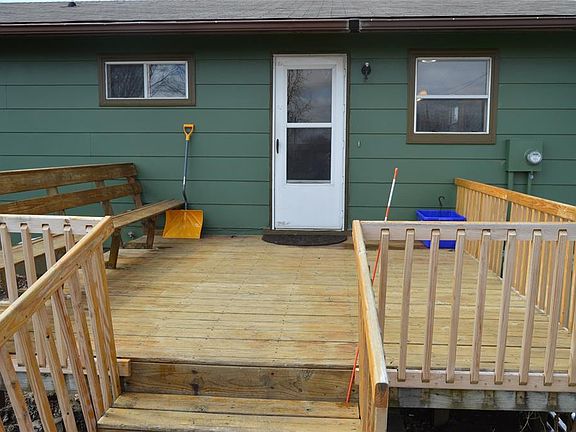 4th image of 302 W Jefferson Ave