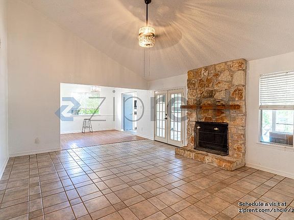 2nd image of 8315 Gallatin Dr