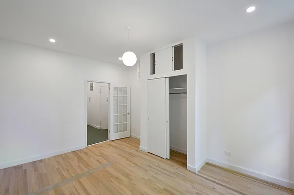 Rented by Aether Property Group | media 9