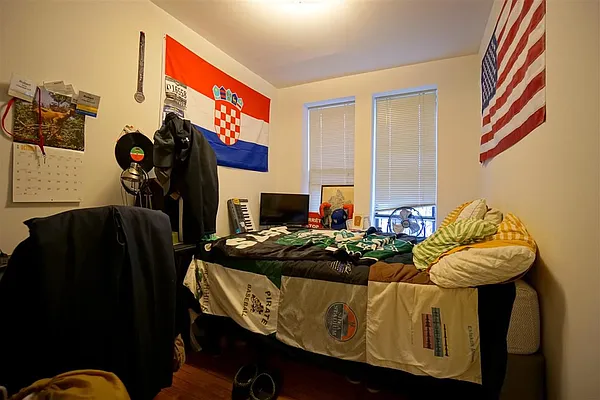 Rented by Compass | media 3