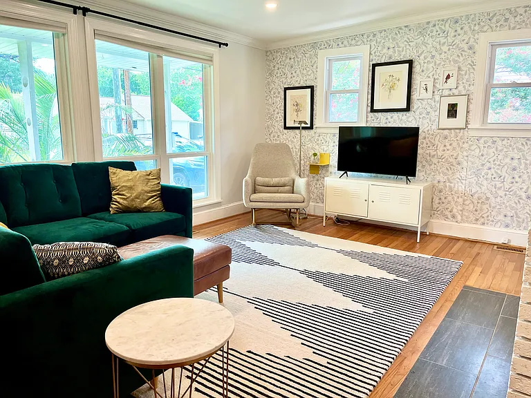 19 Holmes Dr — Photo 10