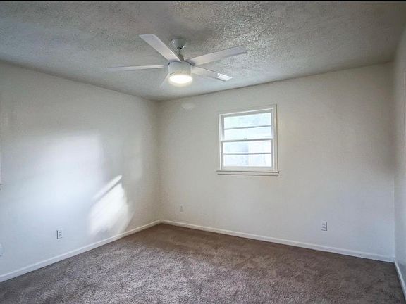 3rd image of 3703 38th St