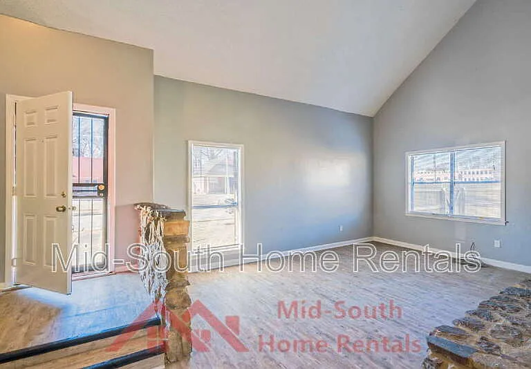 5164 Brushwood Dr — Photo 6