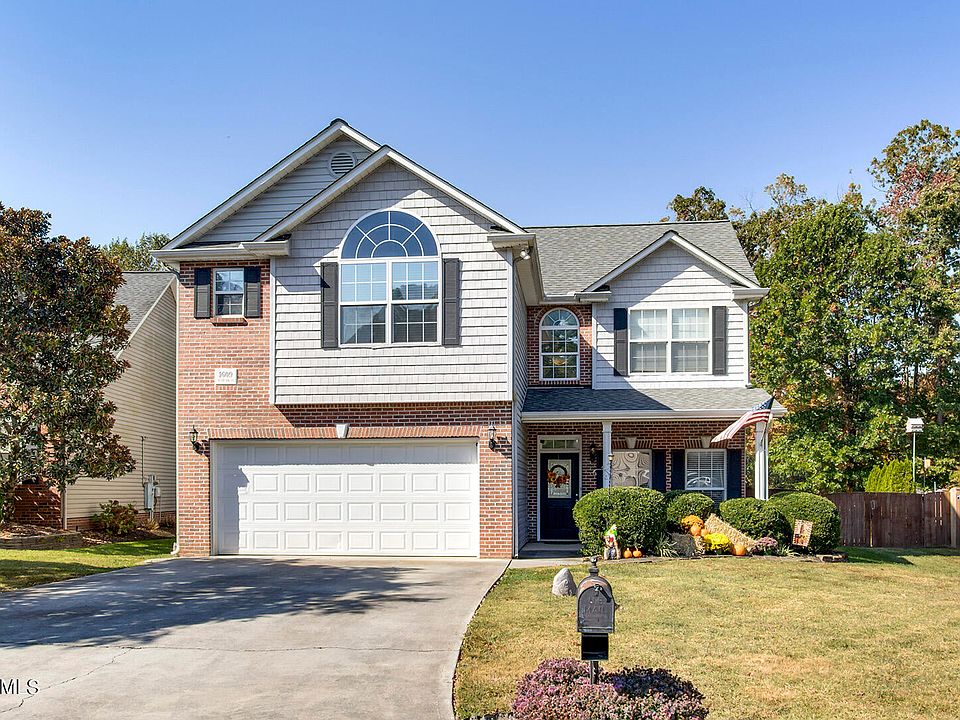 1st image of 1609 Silver Oaks Ln