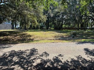 4633 Sunny Ln, North Charleston, SC 29405
