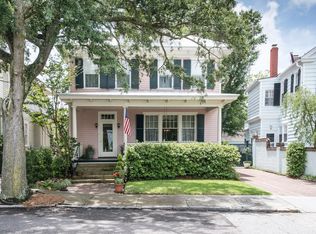 19 Lowndes St, Charleston, SC 29401