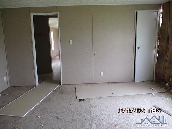5th image of 105 Cumberland Dr #1
