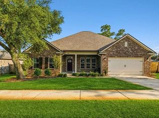 900 Tadpole Ave, Niceville, FL 32578