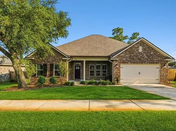 900 Tadpole Ave, Niceville, FL 32578