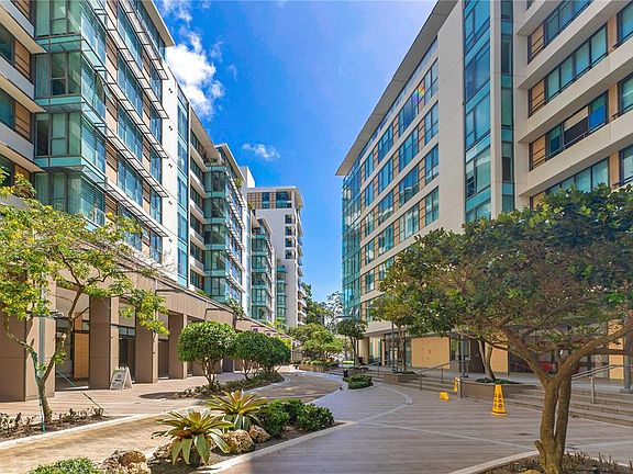 2nd image of 1511 PONCE DE LEON AVENUE #923