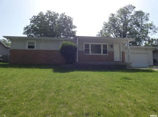 7500 N Oxford Pl, Peoria, IL
