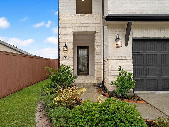 3rd image of 24723 Harrow Meadow Dr