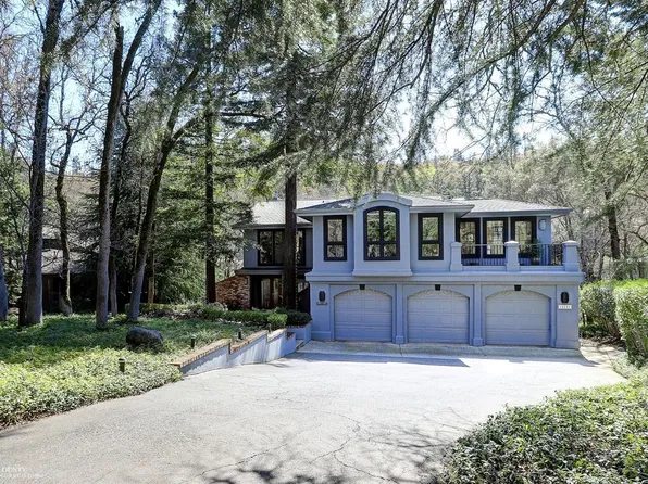 13494 Forest Park Cir, Penn Valley, CA 95946