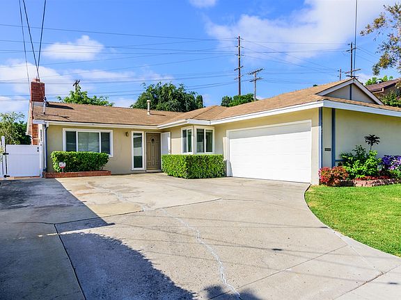 2nd image of 8143 Blue Lake Dr