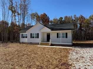725 Robinson Rd, Appomattox, VA 24522