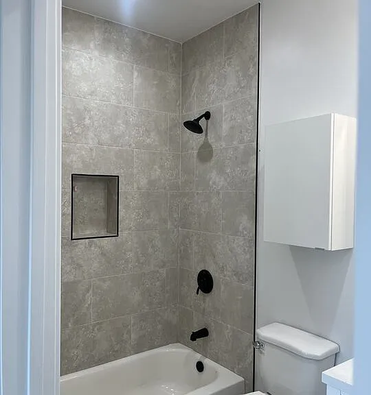 212 E 29th St #214-1/2 — Photo 23