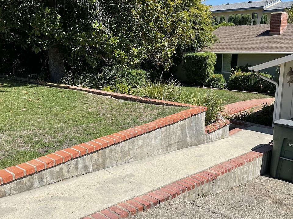 2nd image of 1026 Cynthia Ave