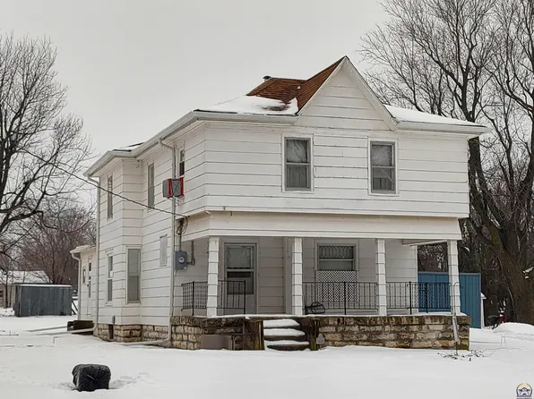 320 Elm St, Allen, KS 66833