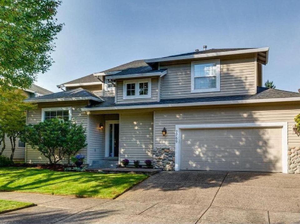 1st image of 2769 NE 9th Dr