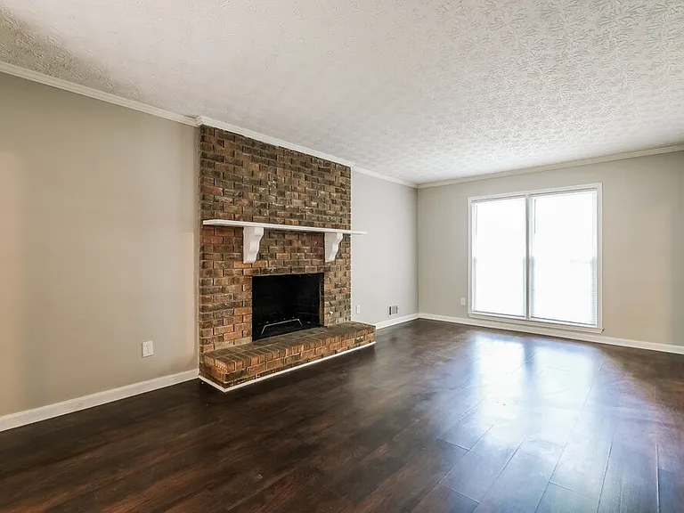 5002 Post Road Ct — Photo 6