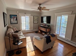 67 Cabot St APT 4, Portsmouth, NH 03801