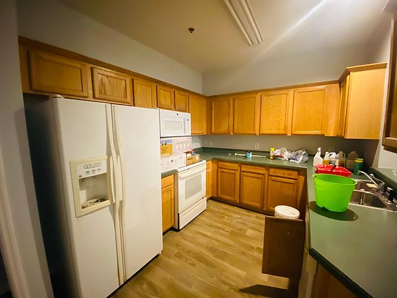 3rd image of 4833 Cypress Woods Dr APT 4102