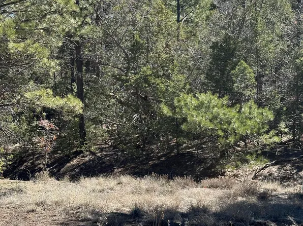 37 Little Dipper Rd, Tijeras, NM 87059