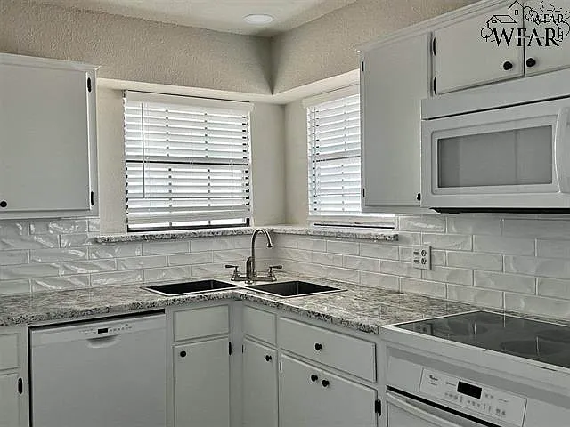 4 White Rock Ct — Photo 6
