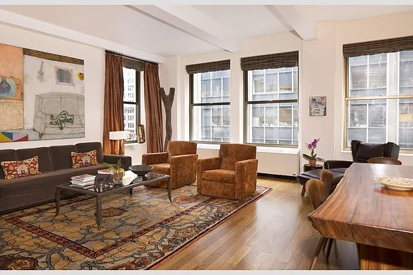 Sold by Stribling | media 19