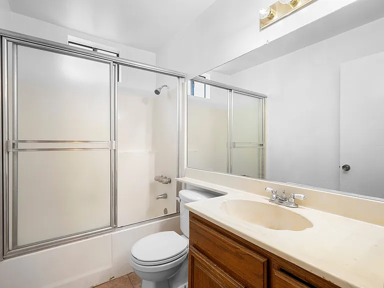 1004 E Garfield Ave #3 — Photo 14