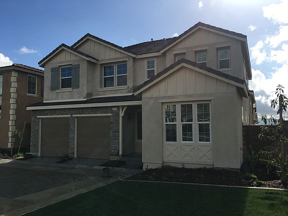 2nd image of 2816 S Via Belamaria