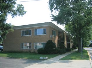 933 Graceland Ave APT 202, Des Plaines, IL 60016