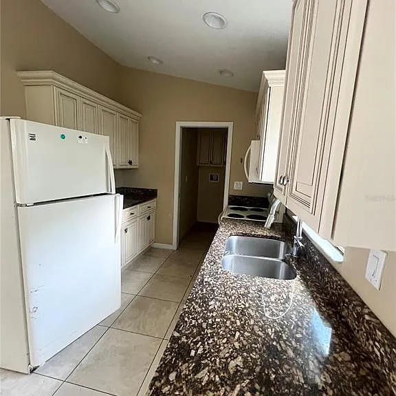 3281 Easy St — Photo 4