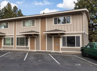 61545 Parrell Rd APT 12, Bend, OR 97702