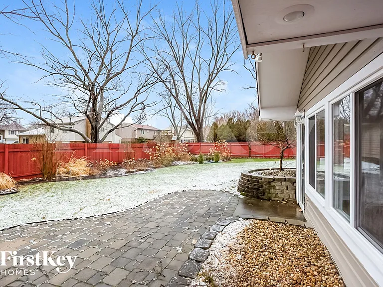 111 Timberlake Ct — Photo 15