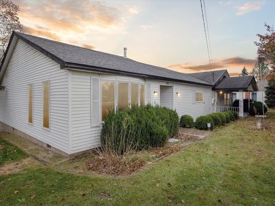 5695 Hinkley Rd, Stockbridge, MI, 49285