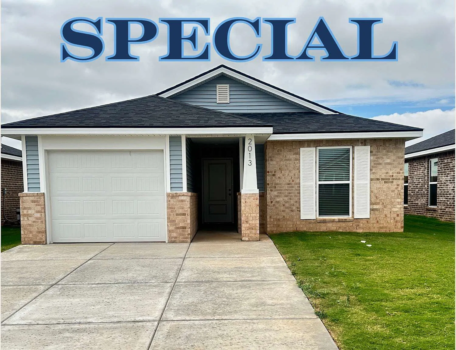 2 bed, 2.0 bath, 1005 sqft, $1,495 — Photo 2
