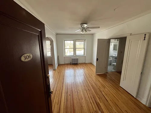 Floor plan 104