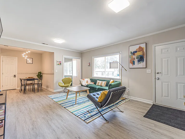 2390 Brackett Rd SW — Photo 10